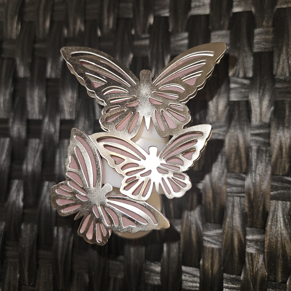 Bath & Body Works Silver and Pink Butterfly Wallflower